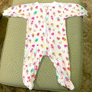 Kissy Kissy footed pajamas